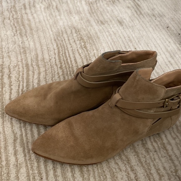 Belle Sigerson Morrison Camel Suede Strappy booties - Picture 10 of 15